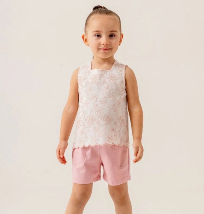 Çiçek Nakışlı Şortlu Takım - Görsel 3