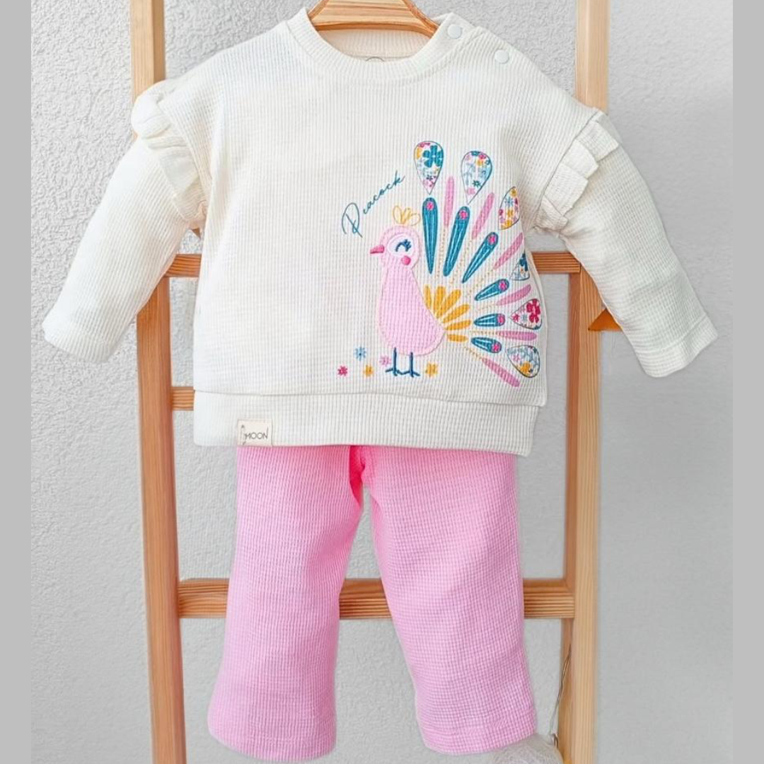 Tavuskuşu Figürlü Takım