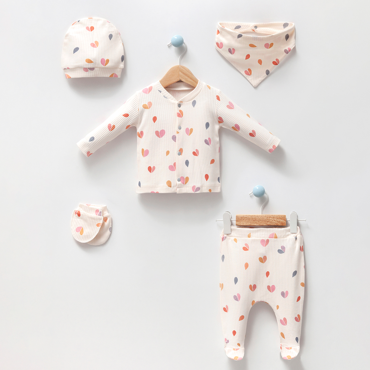 Kalp Temalı 5li Zıbın Set