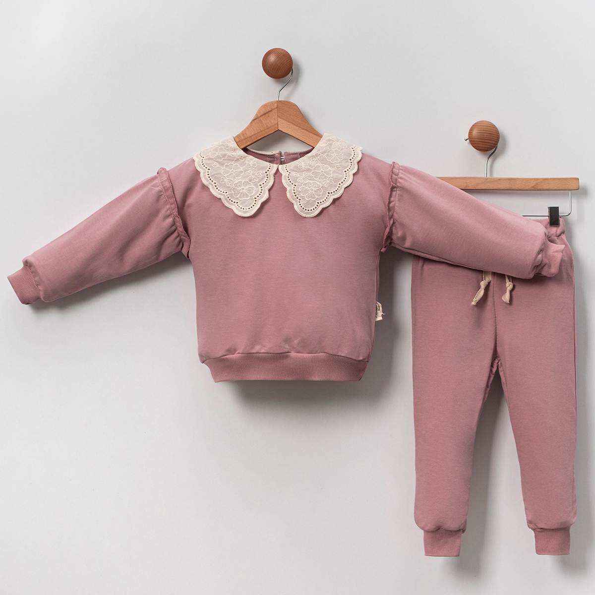 Ay Yaka Fistolu Takım